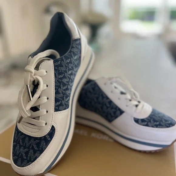 Michael Kors style MONIQUE TRAINEE - Picture 4 of 11